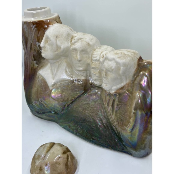 Vintage Mount Rushmore Decanter (JW Dant 1969) - Picture 5 of 11